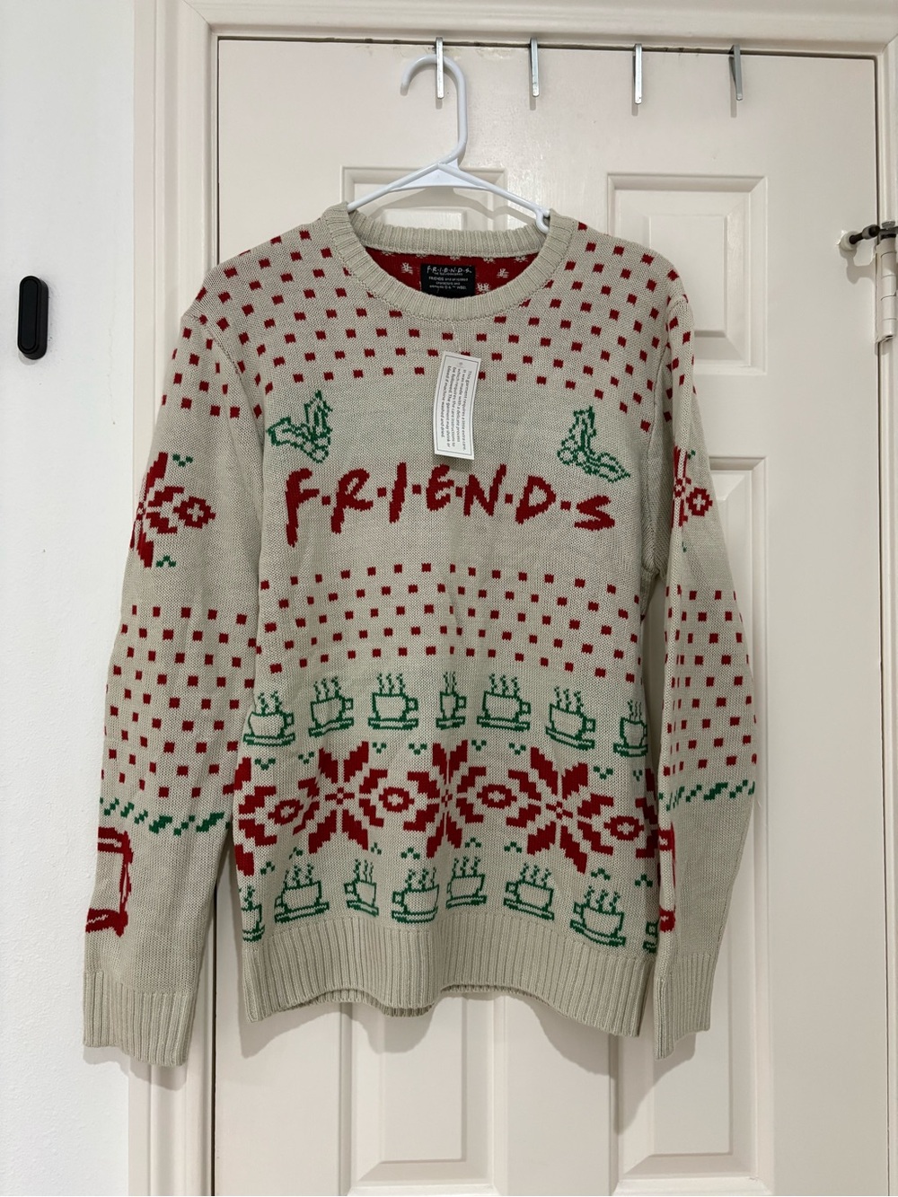 FRIENDS Cream Crewneck Sweater NWT with Holiday Christmas Pattern size small